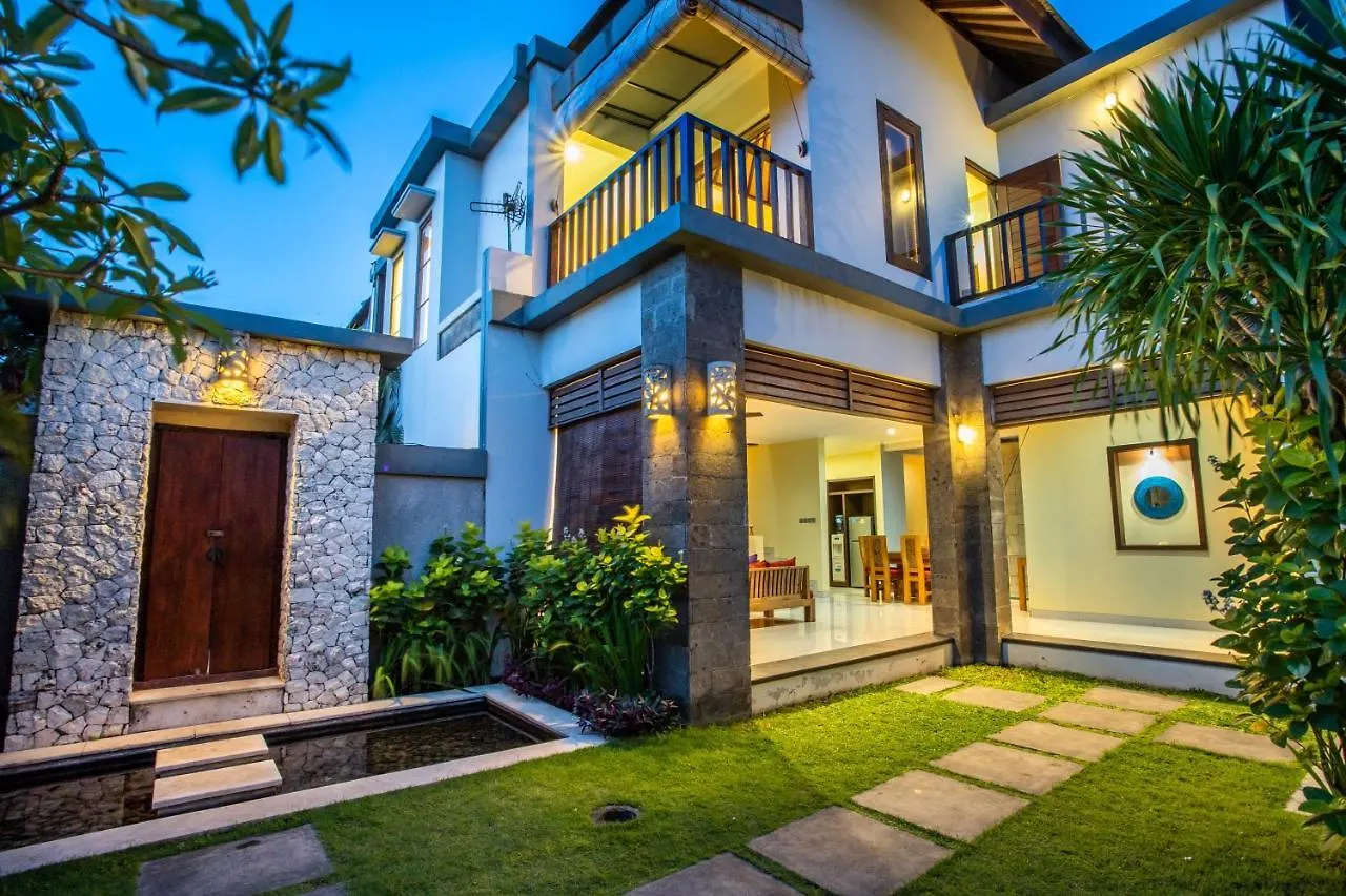 Villa Nadya Seminyak  Seminyak (Bali)